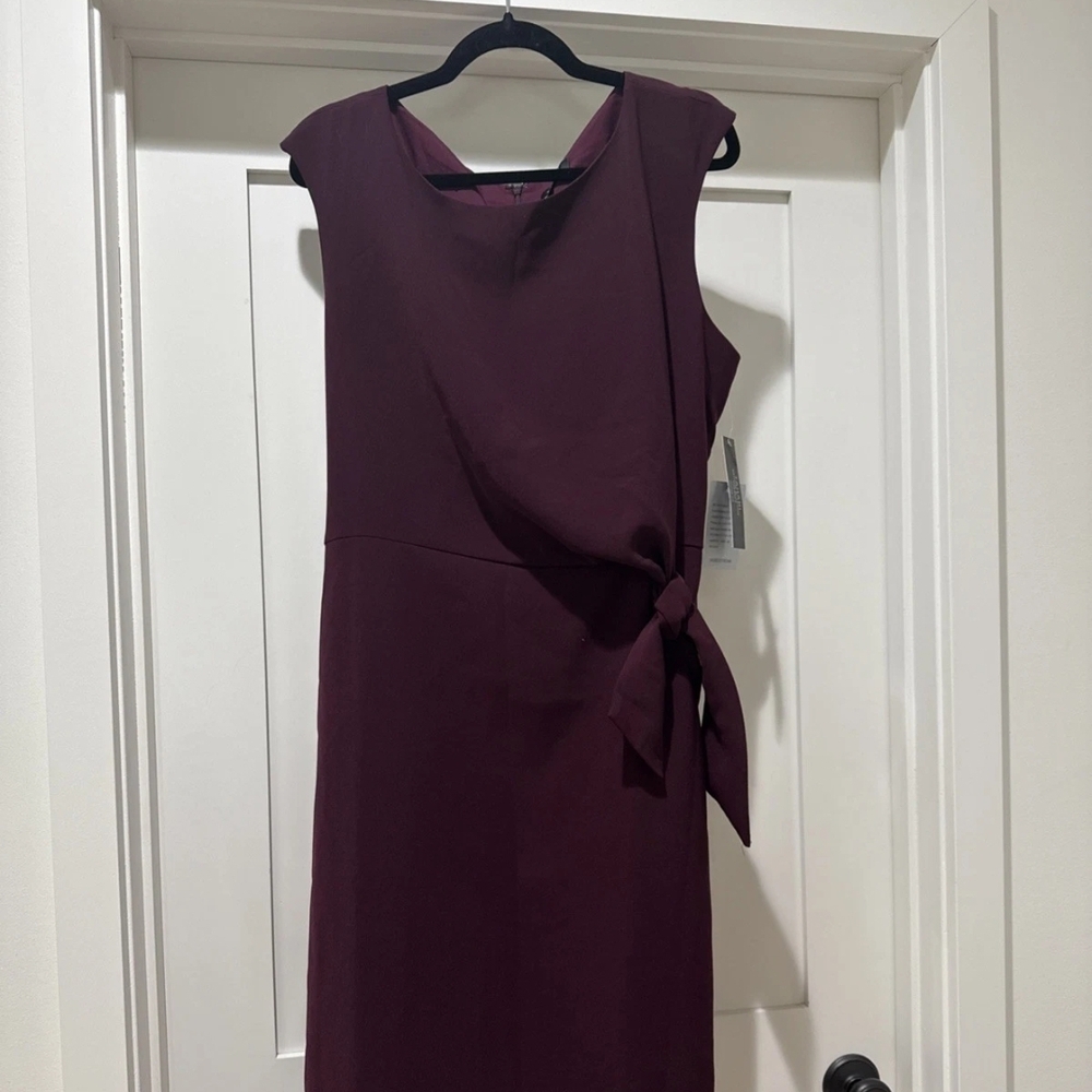 Tahari Deep Purple NWT Size 18
